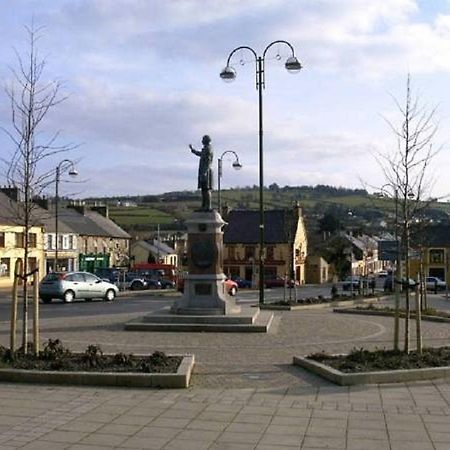 Jack O'Rourke'S Bar & Accommodation Abbeyfeale Extérieur photo